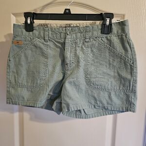 Duck Head Jeans Co. Size 7 Army Green Shorts